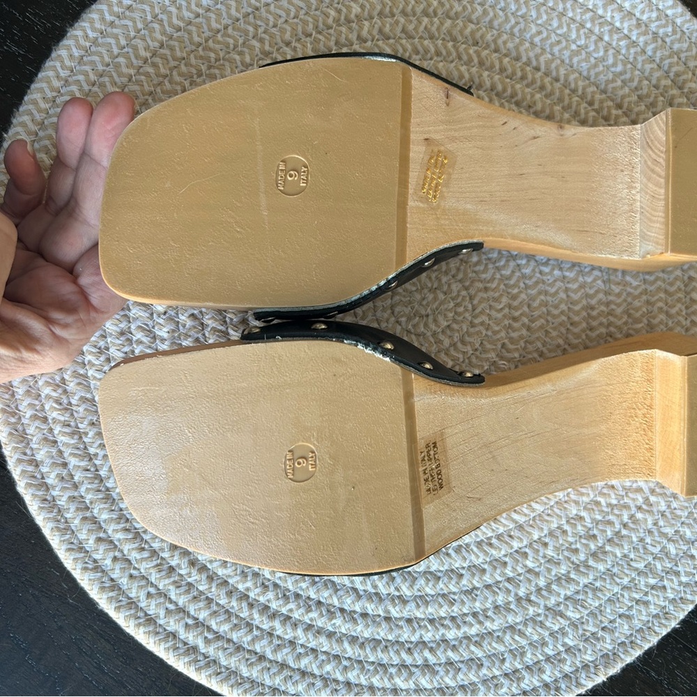Dr. Scholl's Black Leather Mules with Natural Wood Sole - Picture 7 of 9